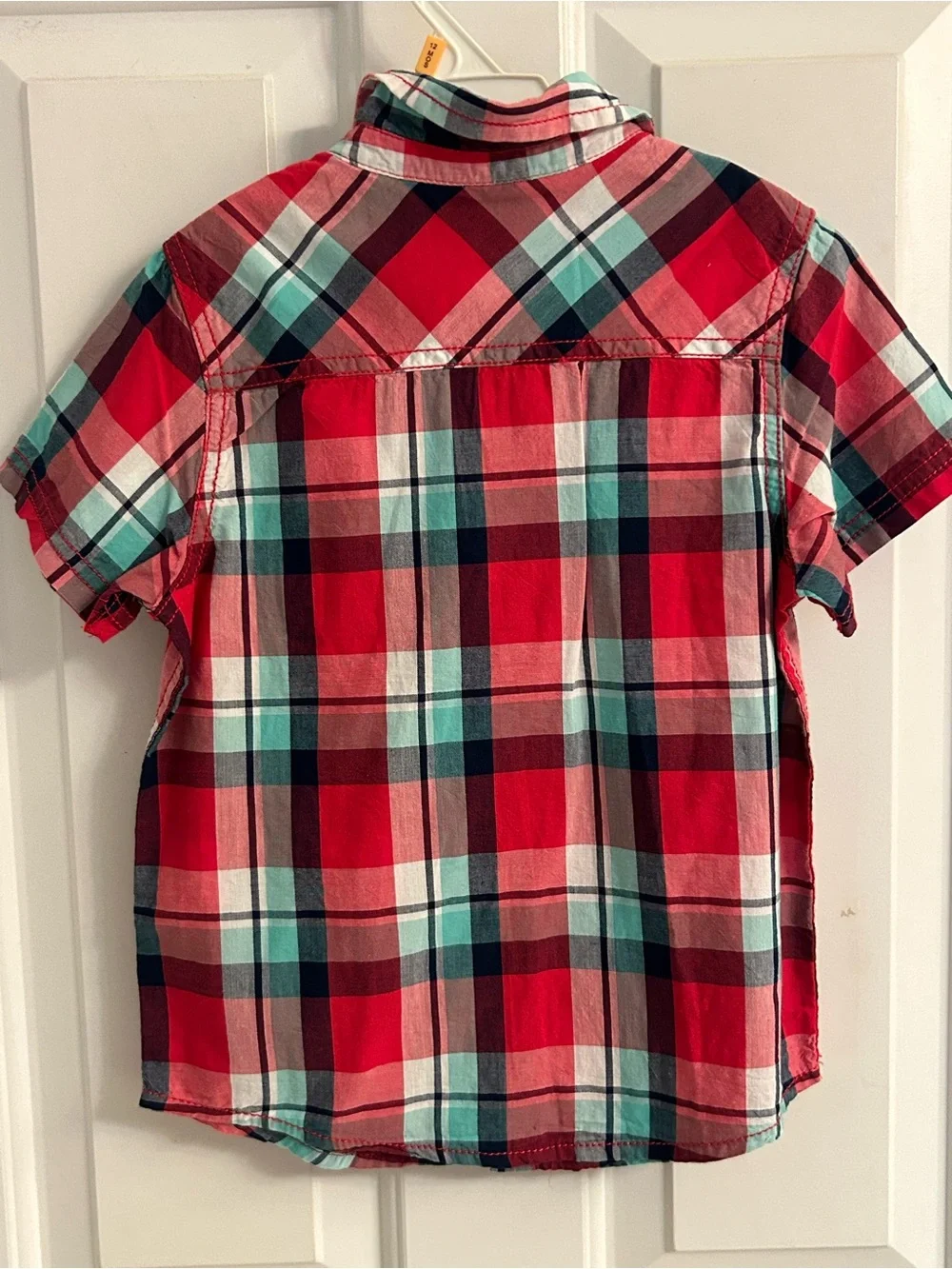 NWT-Boys Arizona Jean Company Red and Teal Plaid Short-Sleeve Button-Down Shirt